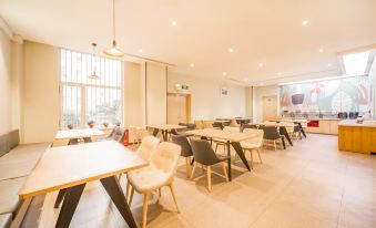 HanTing Hotel (Shenyang Shenbei University Town)