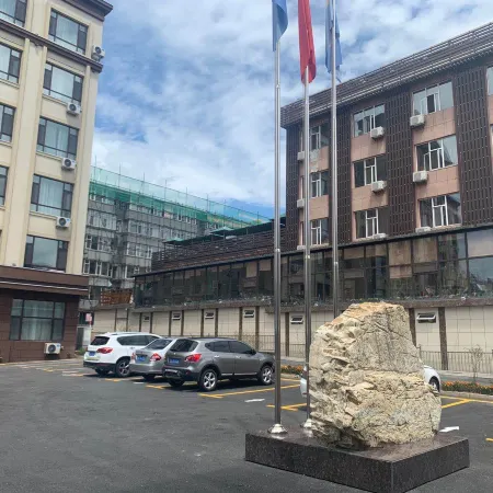 Yuejing Hotel