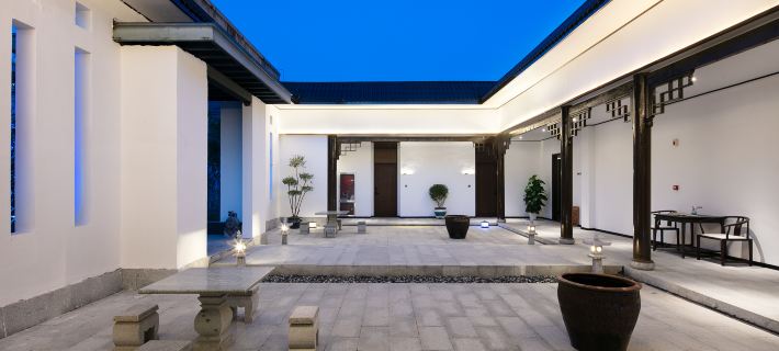 Moshang Light Hotel (Luanchuan Laojunshan Fenghuang Tianjie Store) Hotels in Luanchuan