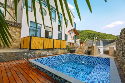 Yujian Weichi Hostel (Huangshan Scenic Area) Hotels near Emerald Valley