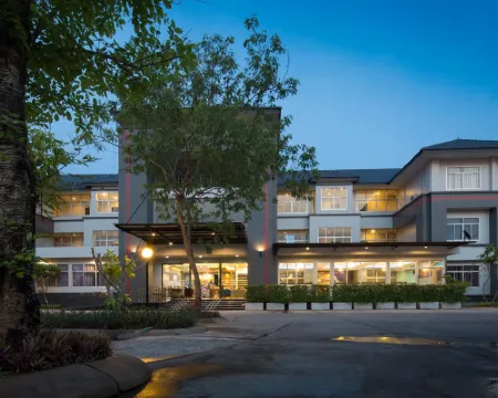 โรงแรมอารย โรงแรมในอุตรดิตถ์