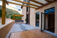 YUNQU MANOR HOTEL Hotels in Markam