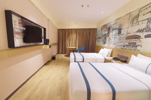 Chengshi Bianjie Hotel (Golmud Salt Lake Plaza)