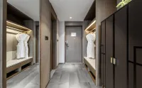 Veegle By Landison  Guojin Hotel