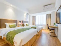 Greentree Inn (Shanghai Jingan) Hotels near Jingan Temple