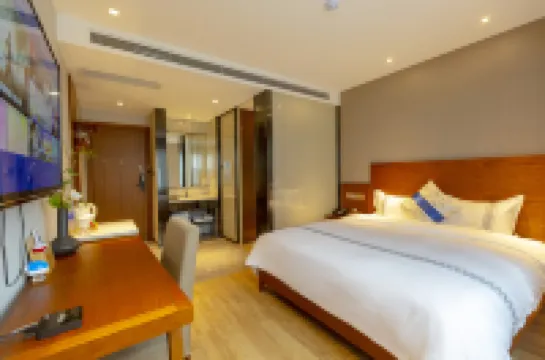 銀谷ホテル（大理高速鉄道駅）