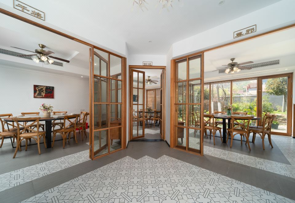 Yucun Xiaozhu·Moganshan Garden Town B&B