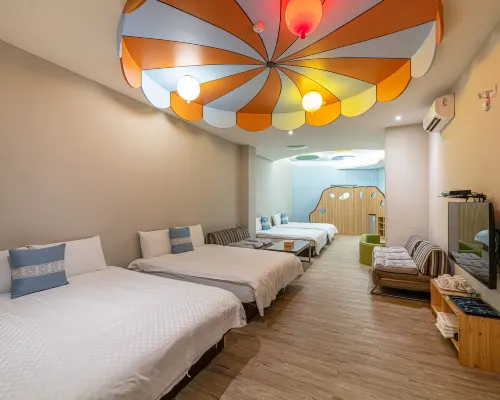 Happiness YES Hostel Hotels in Yilan