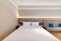 All Season Hotel Hangzhou Tonglu Fuchun River