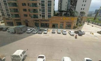 Impression 100 Fashion Hotel