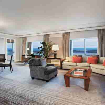Four Seasons Hotel Miami Rooms