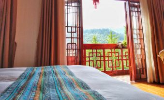 Zhangjiajie Yazhuju Inn