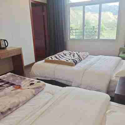 八宿景緻大酒店 Rooms