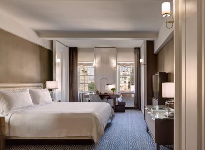 The Carlyle, A Rosewood Hotel