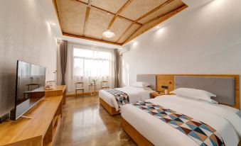 Floral Hotel· ZhuwuQing homestay