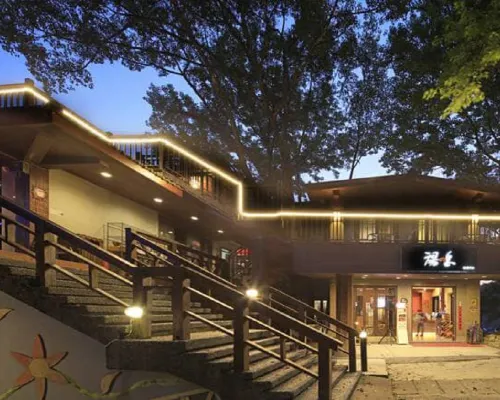 Hushan Hotspring Hotel di Miaoli