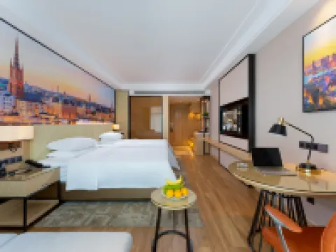 ウィーン インターナショナルホテル(黄石大冶センター高速鉄道駅) 大冶のホテル