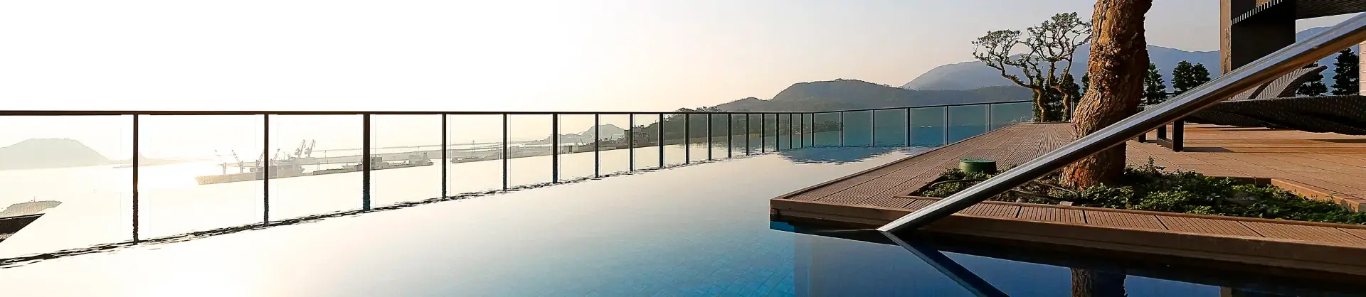 Four-Star Hotels