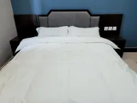 Dingbianhong Trilateral Hotel