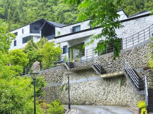 Xianhe Mountain Guesthouse