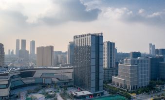 Livetour Hotel (Nanjing Olympic Sports New City Science and Technology Park)