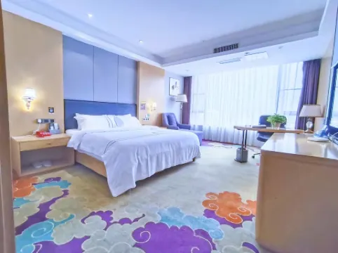 Luodian Donghui Hotel