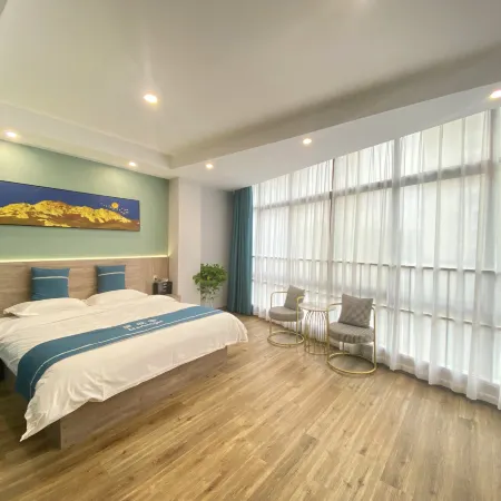 Ankang Duo Shangke Light Luxury Hotel