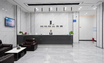 Zhanjiang Langyi Boutique Hotel (Donghai Island Tourist Area Store)