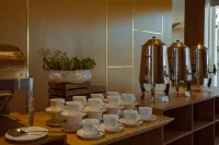 The Terraces Resort and Spa - Morgenmad