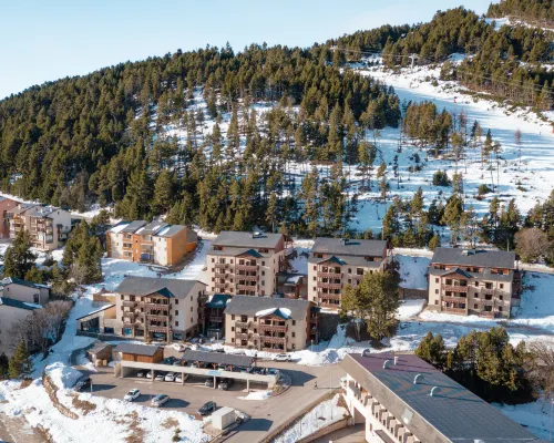 Vacancéole - les Chalets de l'Isard Hotels in Les Angles