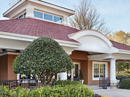 Sonesta Atlanta Airport South