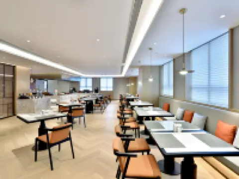 อะนาแทล บาย แลนดิสัน เมืองเต๋อชิง ภูเขาหมอกัน โรงแรมในเต๋อชิง