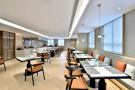 ANATOLE BY LANDISON MOGAN MOUNTAIN DEQING Отели рядом с достопримечательностью «Moganshan Senbo Resort Nature Park»