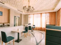 Qingmu Platinum Hotel (He County Hezhou Road Antian International) Hoteles en Hexian