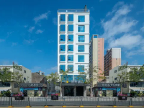 치어메이호텔(CHEERMAY HOTELS) 호텔(산웨이청구 하이빈대로)