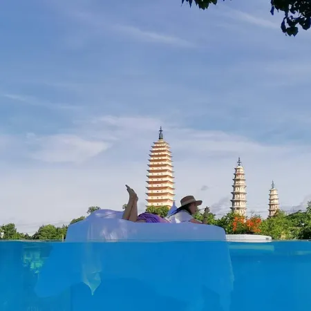 Dali Xianzai Jiechunqiu Xinyu Wellness Sound Healing Villa (Chongsheng Three Pagodas)