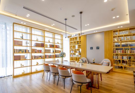 1. 아투어 X 호텔..