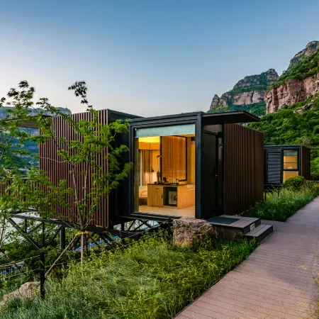 Trip.com Group Country Retreats (Henan Anyang Linzhou Shibanyan)