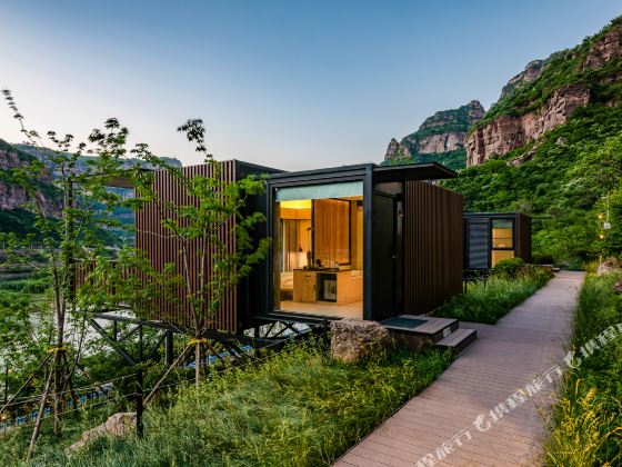 Trip.com Group Country Retreats (Henan Anyang Linzhou Shibanyan)