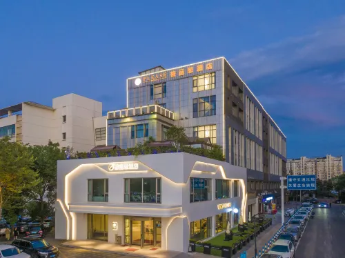 Pulisi Hotel