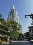 Xishuangbanna Shanguan Sky View Hotel (Gaozhuang Xishuangjing Xingguang Night Market)