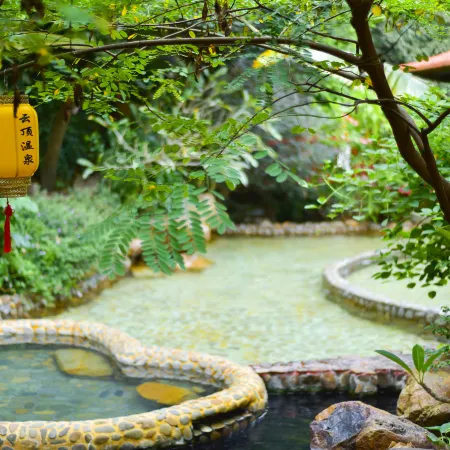 CLOUD NINE HOT SPRING WHISKEY HOTEL