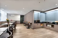 HanTing Hotel (Heyuan Dadao Asia's Tallest Fountain)