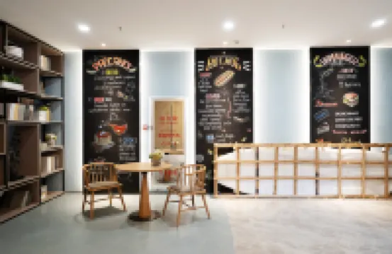 Qingyu Light Luxury Loft Apartment (Changchun Xiangshang Mansion)