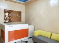 Luodian Yonglong Fashion Hotel