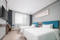 7Days Inn Hotel (Hebi Railway Station Qibin Avenue)