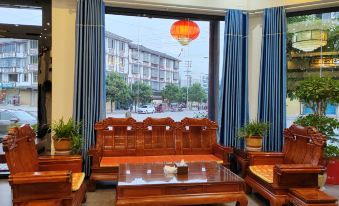 Wuchuan Country Love Hotel