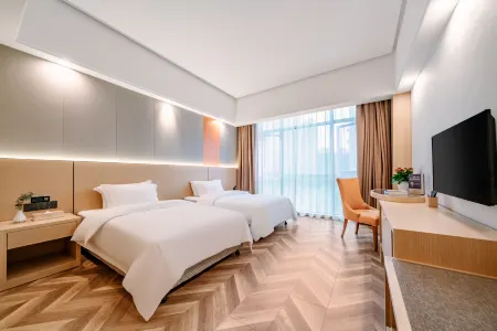 Zhuzhou Resort Hotel (Zunyi Xinpu New District Linda Food Street Store) Отели рядом с достопримечательностью «Bishui Yun Mendun»