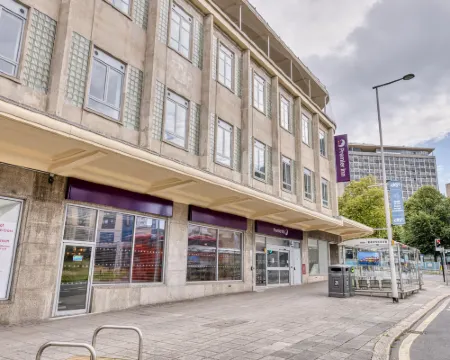 普利茅斯市中心普瑞米爾酒店（德瑞路口） 普利茅斯酒店