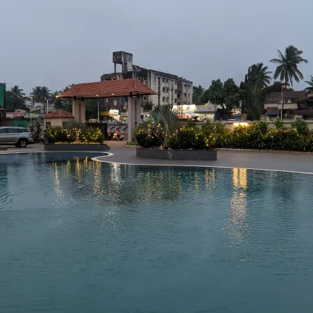 Hotel Mayura Presidency